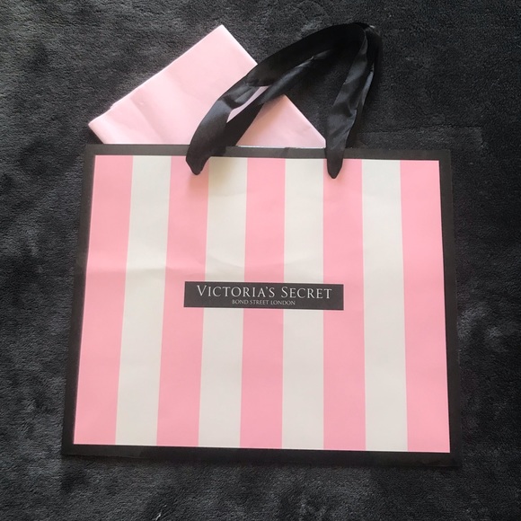 NWOT Victoria’s Secret sports bra - Picture 3 of 8